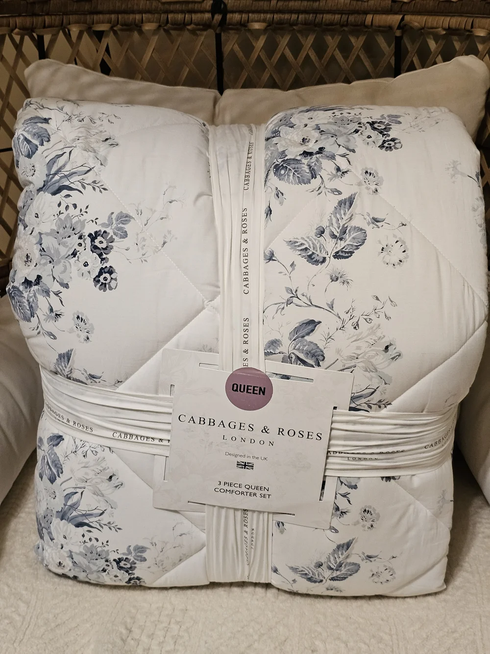 Cabbage & Roses 3 Piece Comforter Set Queen Size 100% Cotton Floral Bedding New